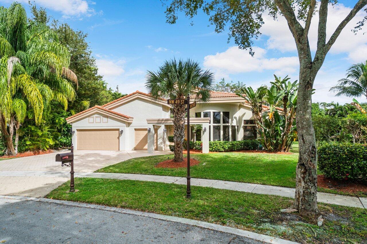 4898 Northwest 25th Way Boca Raton, FL 33434 - Photo 3 of 42 003-4898Northwest25thWay-BocaRaton-FL-33