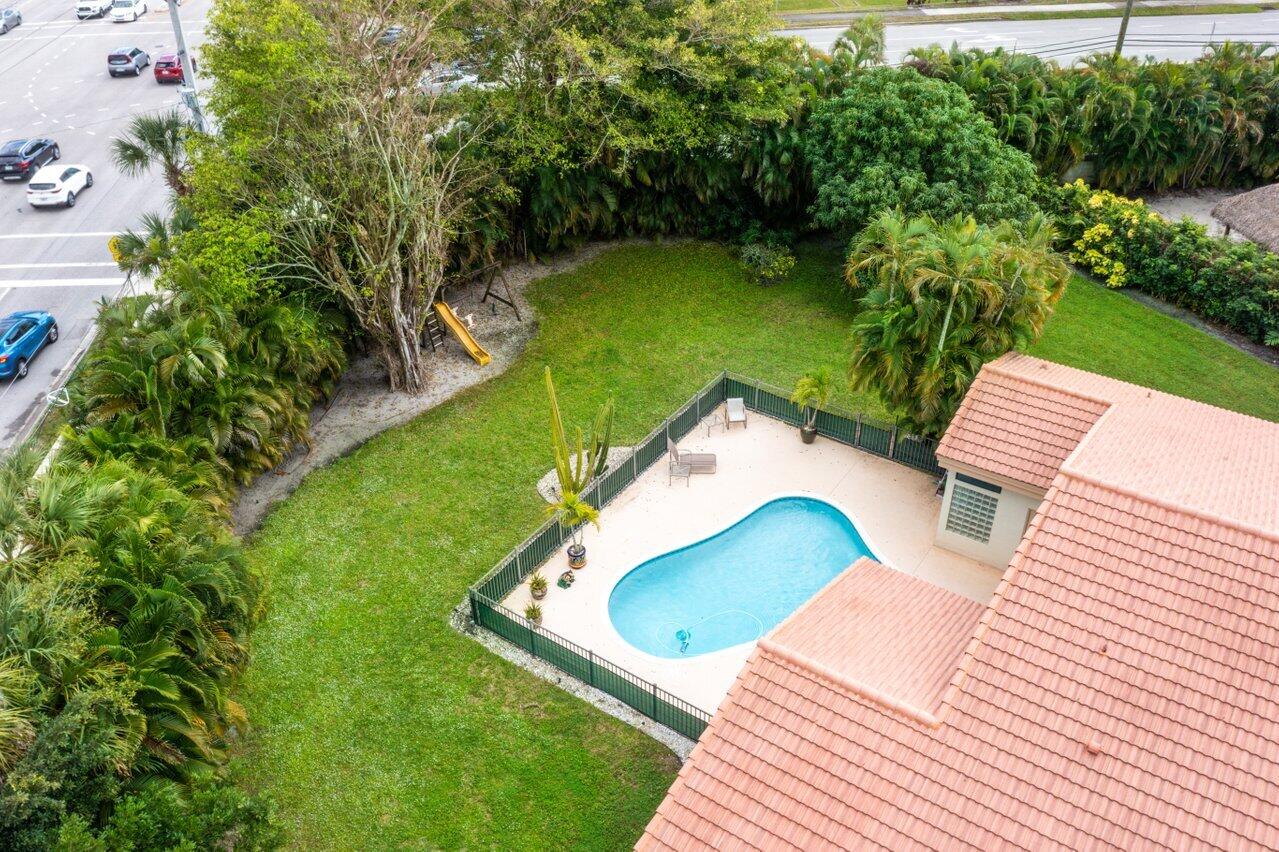4898 Northwest 25th Way Boca Raton, FL 33434 - Photo 40 of 42 040-4898Northwest25thWay-BocaRaton-FL-33