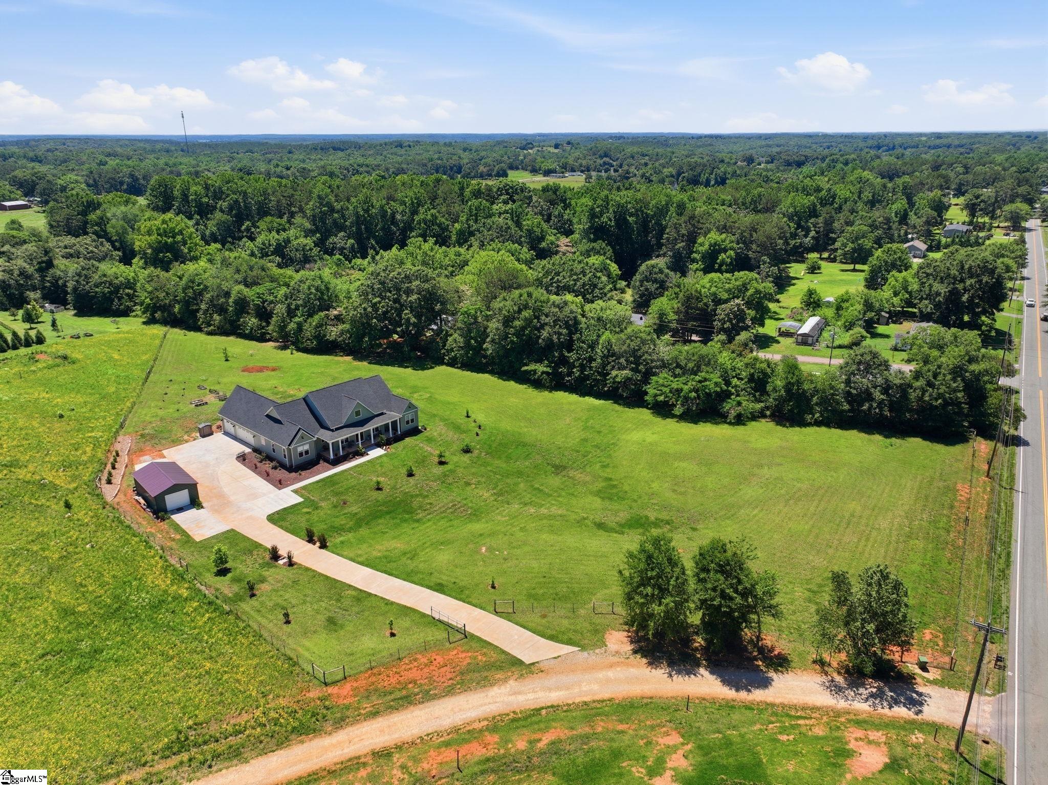 216 Burnt Tanyard Road West Union, SC 29696 - Photo 6 of 49
