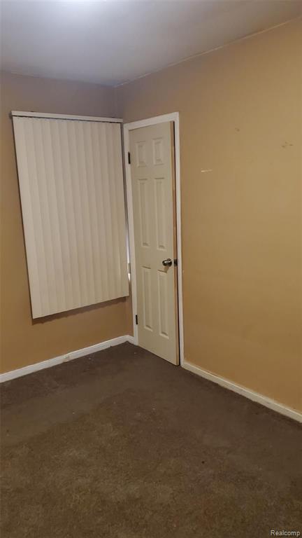 26930 Yale Street Inkster, MI 48141 - Photo 9 of 17