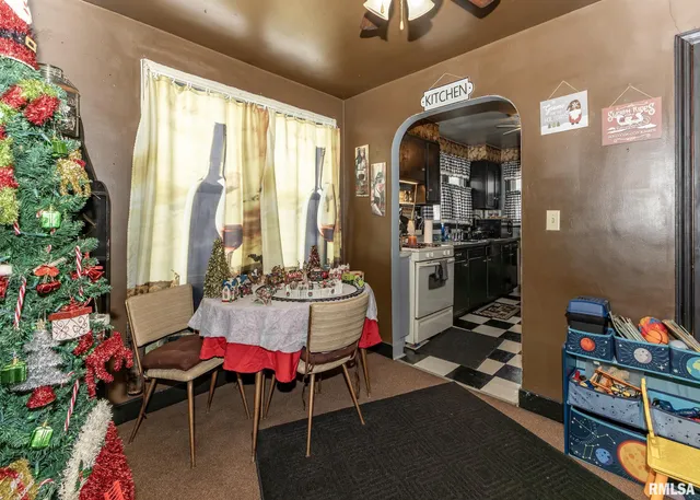 $95,000 | 116 West Garfield Street, Kewanee, IL 61443