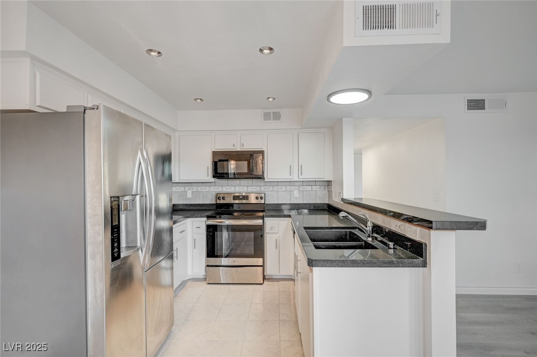 1575 West Warm Springs Road, Unit 114 Henderson, NV 89014 - Photo 8 of 32 Gallery Image 8