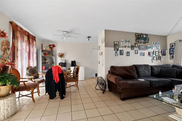 $189,000 | 8821 Southeast 89th Place, Ocala, FL 34472