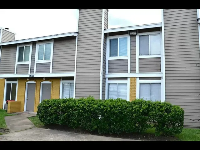 $1,495 | 12519 Ashford Meadow Drive, Unit B, Houston, TX 77082