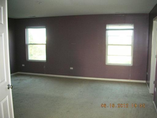340 Stonegate Road Bolingbrook, IL 60440 - Photo 5 of 7