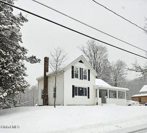 $259,000 | 53 Cummings Street, Hoosick Falls, NY 12090