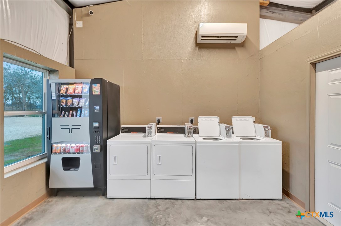 52 Old Bloomington Road North Victoria, TX 77905 - Photo 22 of 27