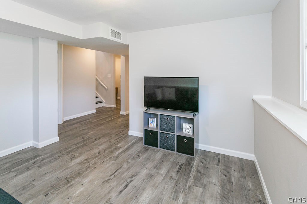 3860 Pintail Path Clay, NY 13090 - Photo 17 of 27