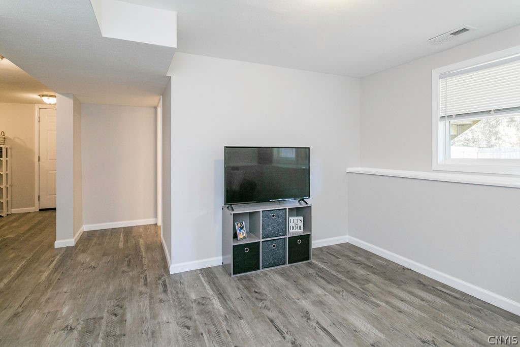 3860 Pintail Path Clay, NY 13090 - Photo 18 of 27