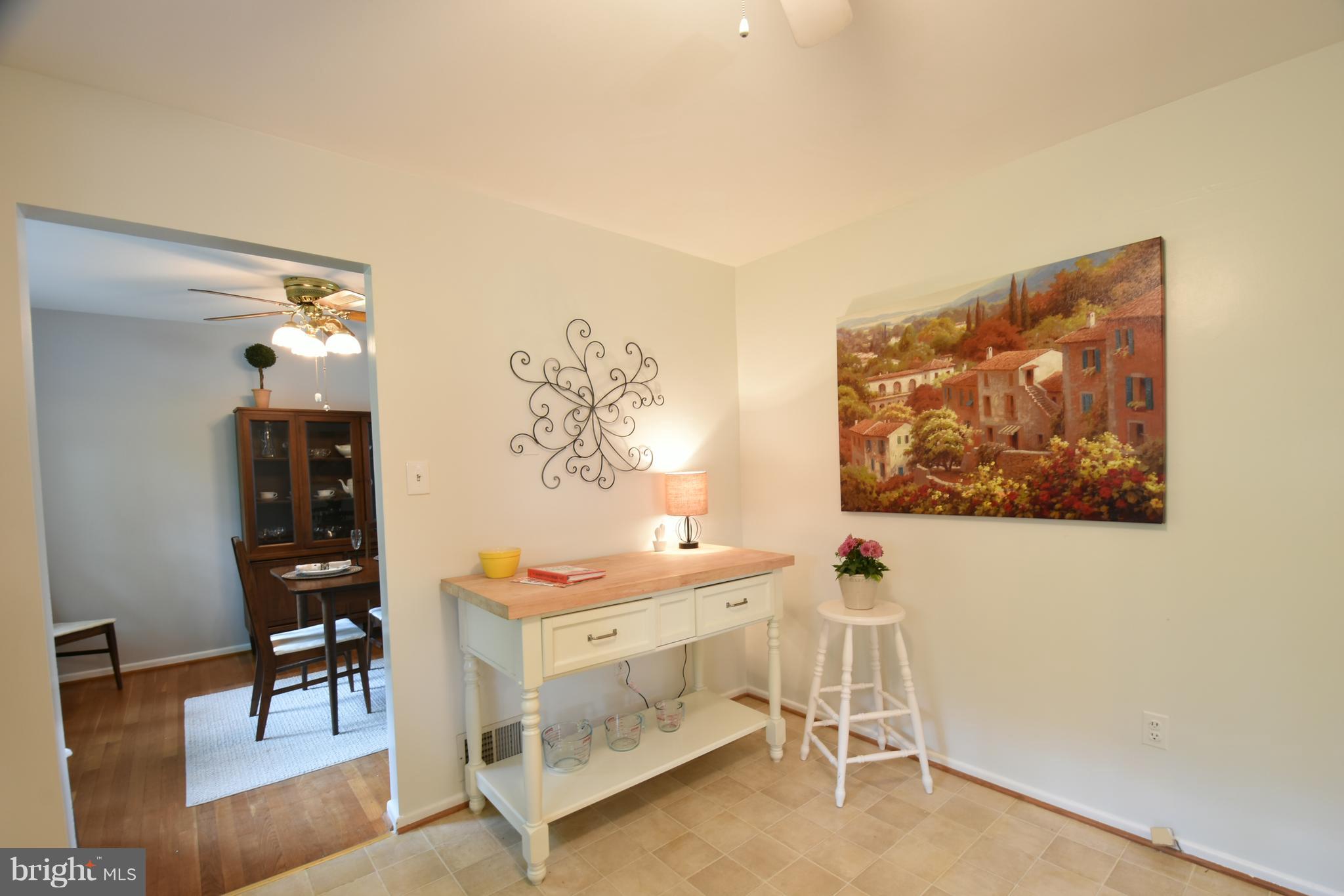 6108 Rivanna Drive Springfield, VA 22150 - Photo 13 of 25 Kitchen