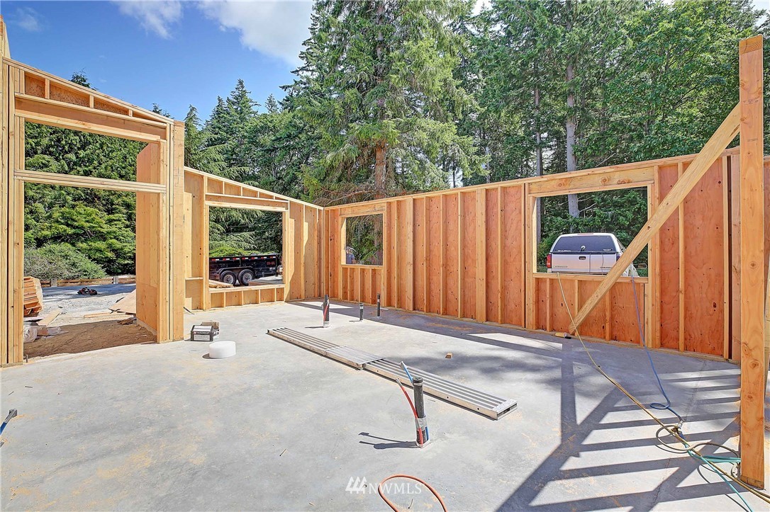 151 Chick Road Camano Island, WA 98282 - Photo 9 of 12 Gallery Image 9