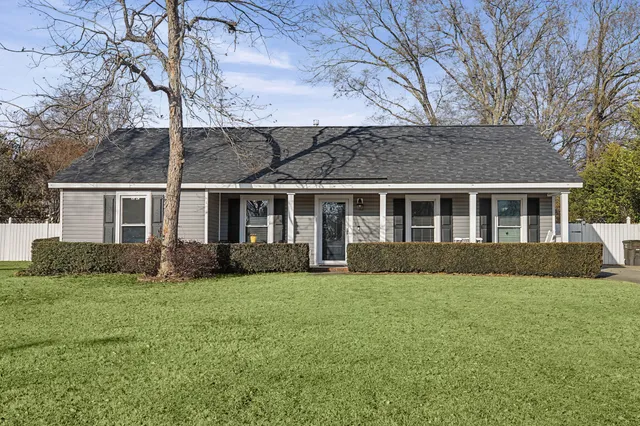 $274,900 | 512 Hillcrest Court, North Augusta, SC 29841