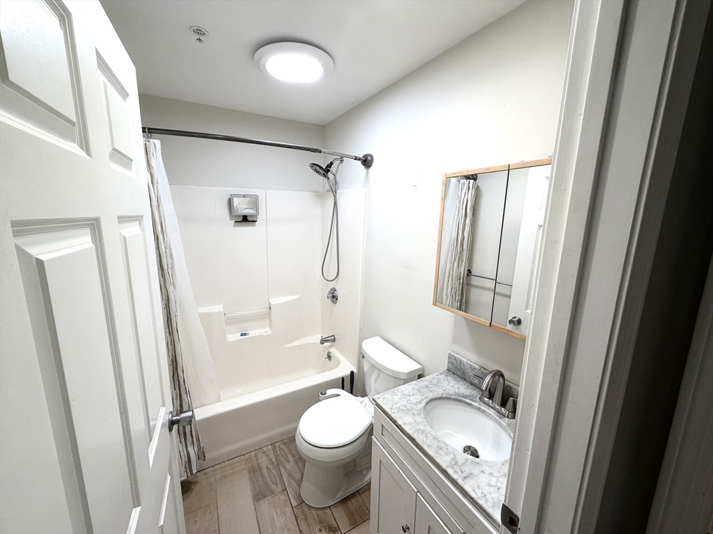 54 Central Square, Unit 4A Lynn, MA 01901 - Photo 14 of 26