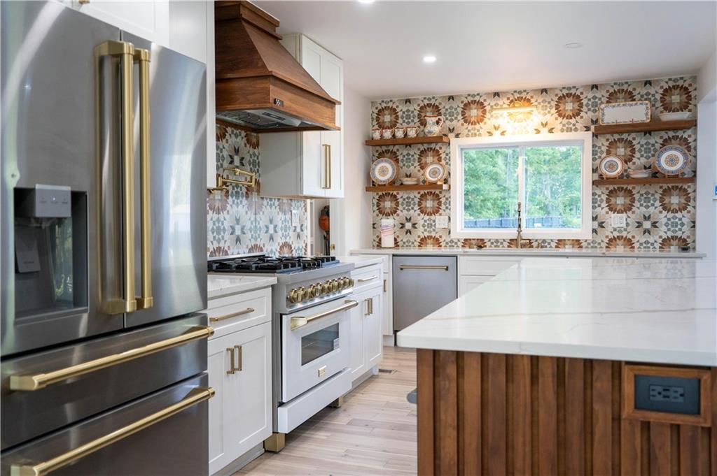 15590 South Thompson Road Milton, GA 30004 - Photo 5 of 31