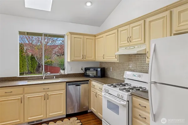 $675,000 | 2515 98th Street Southeast, Everett, WA 98208