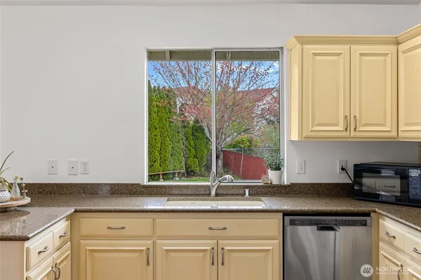 $675,000 | 2515 98th Street Southeast, Everett, WA 98208