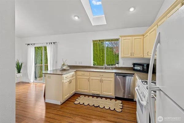 $675,000 | 2515 98th Street Southeast, Everett, WA 98208