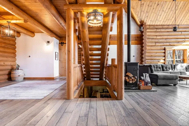 $1,699,000 | 102 Thunderbird Terrace, Windham, NY 12496