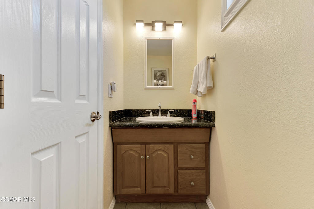 417 Columbia Road Thousand Oaks, CA 91360 - Photo 18 of 31