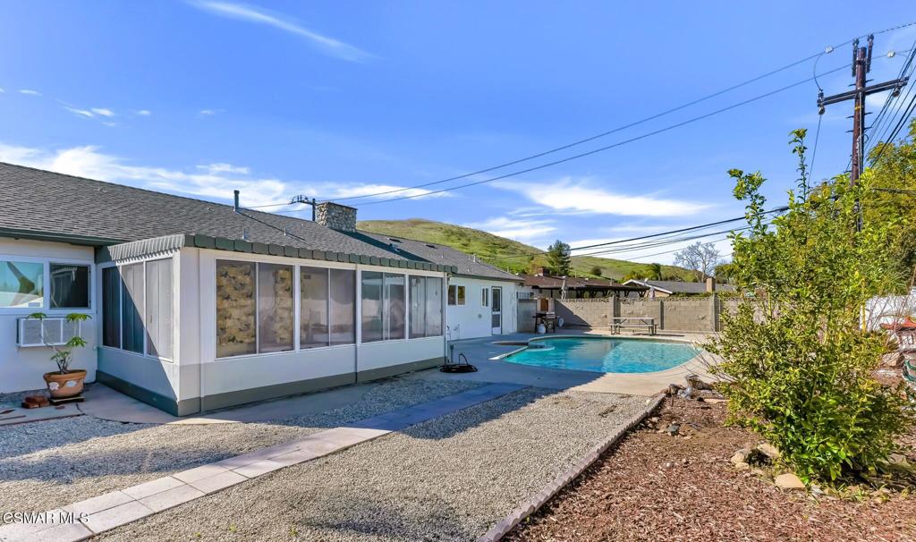 417 Columbia Road Thousand Oaks, CA 91360 - Photo 29 of 31