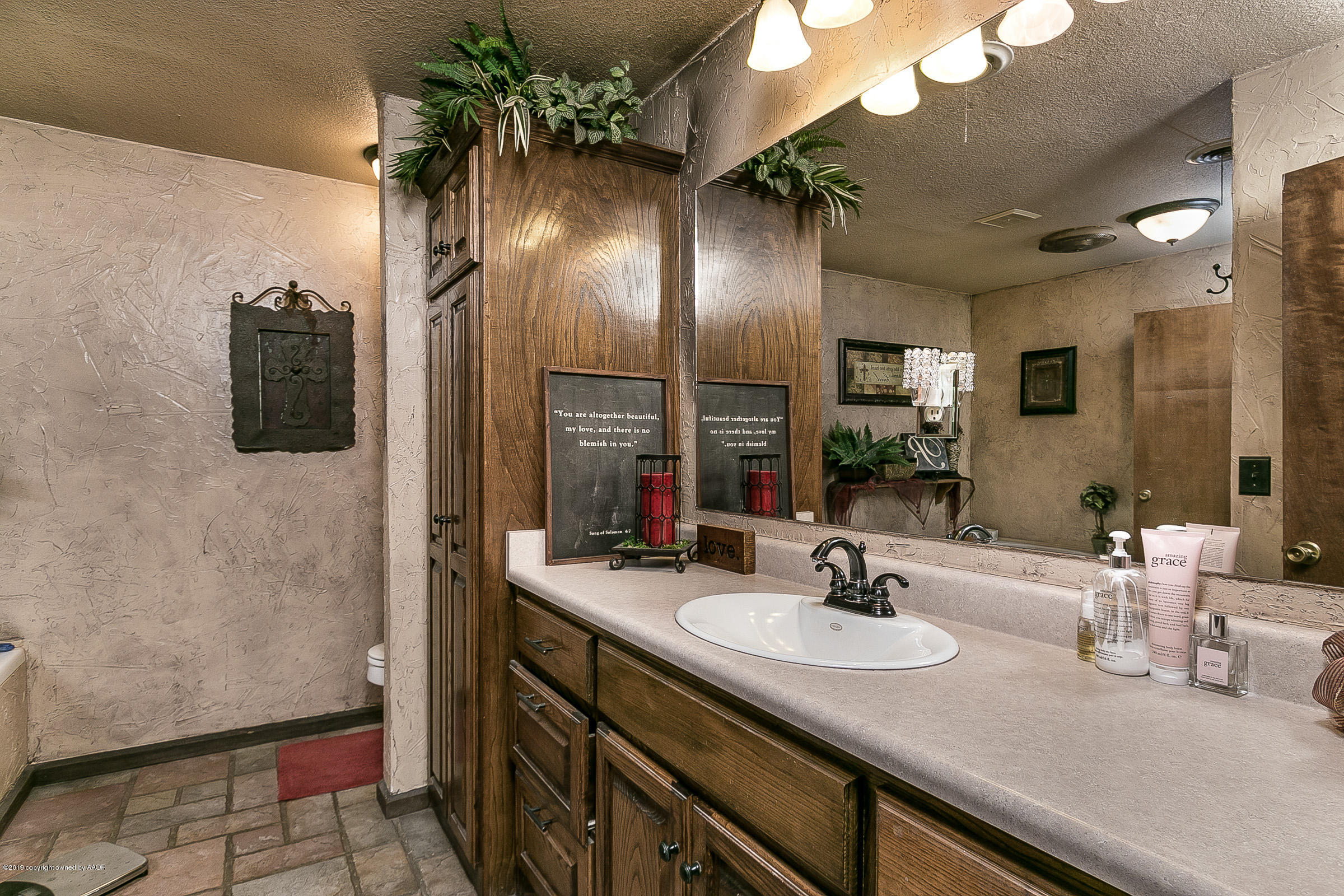 20815 Hope Road Canyon, TX 79015 - Photo 22 of 52 022_Master Bathroom