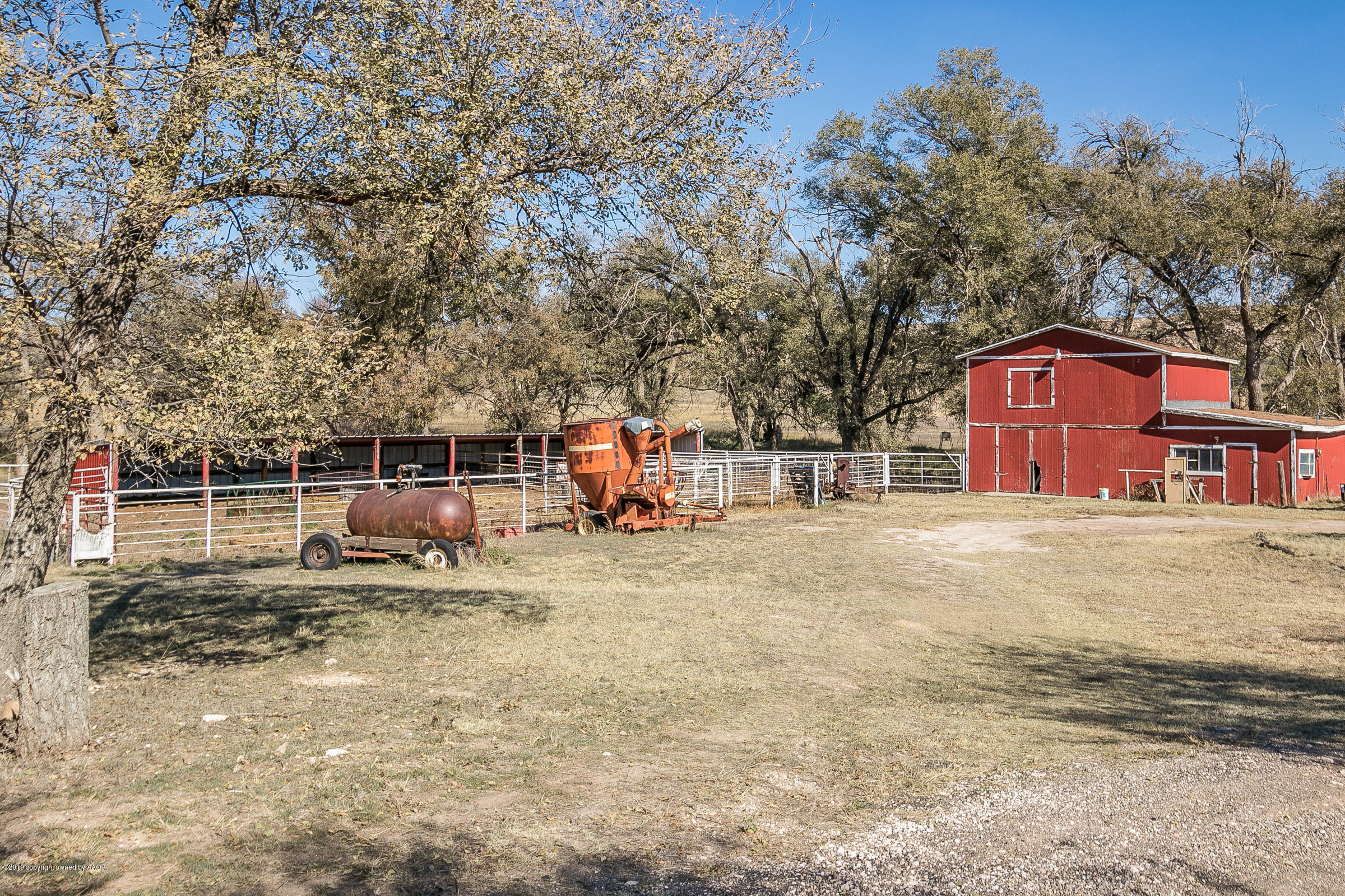 20815 Hope Road Canyon, TX 79015 - Photo 39 of 52 040_Pens 2