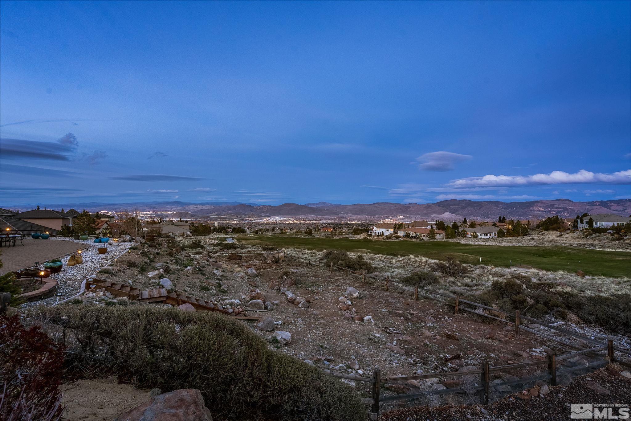 10322 Vía Bianca Reno, NV 89511 - Photo 25 of 39 Photo 26