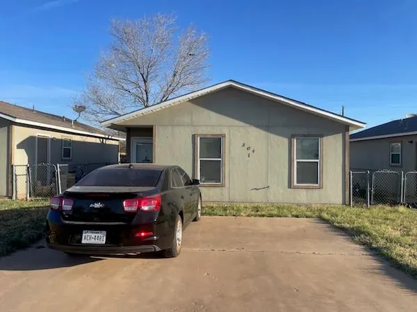 $75,000 | 304 81st Street, Unit 1, Lubbock, TX 79404