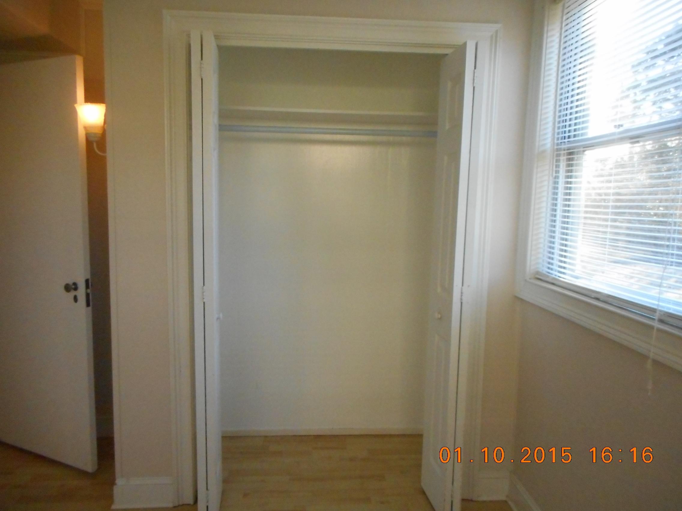 125 Parsons Road Oak Ridge, TN 37830 - Photo 24 of 40 Bedroom 1 Closet