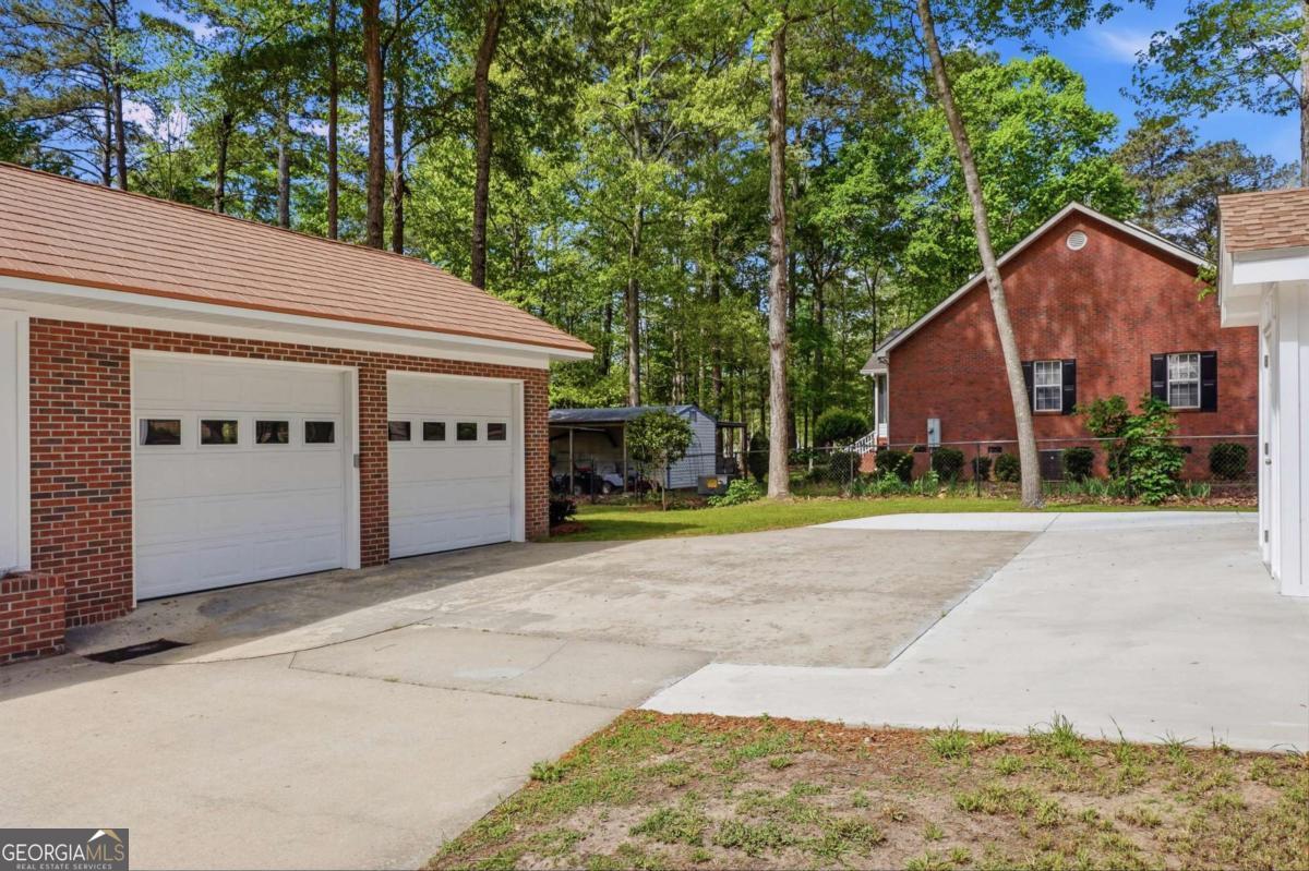 1044 Lewis Mill Lake Road Vienna, GA 31092 - Photo 8 of 67