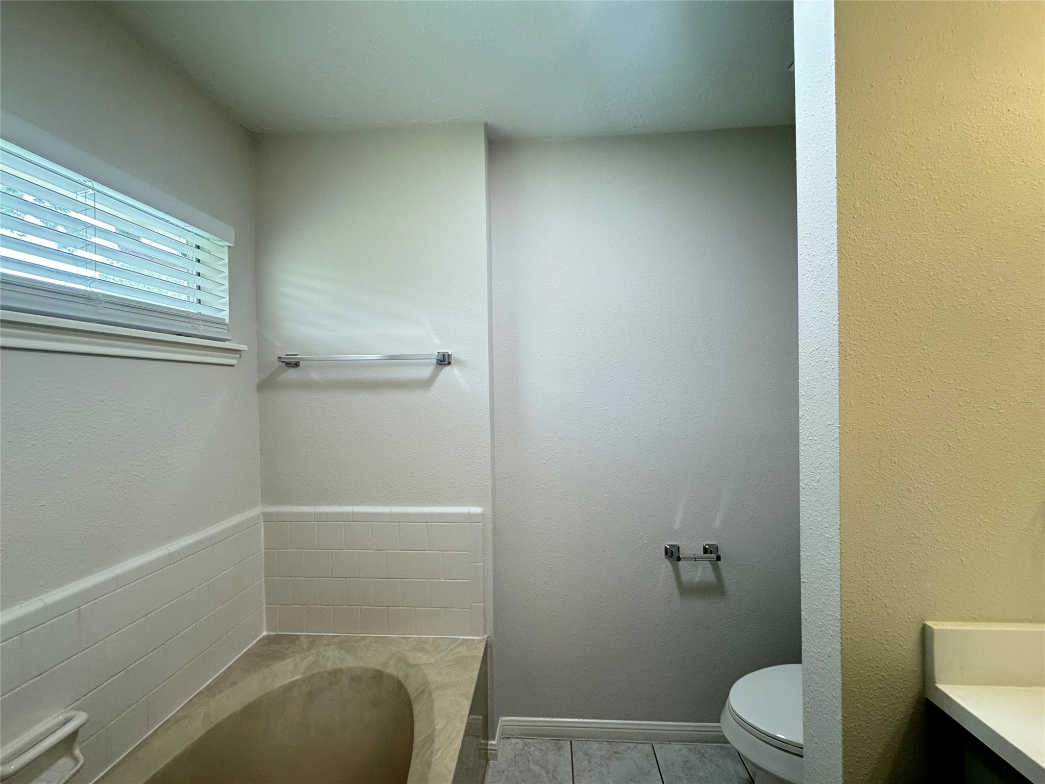 1915 Reddington Road Sugar Land, TX 77478 - Photo 17 of 34