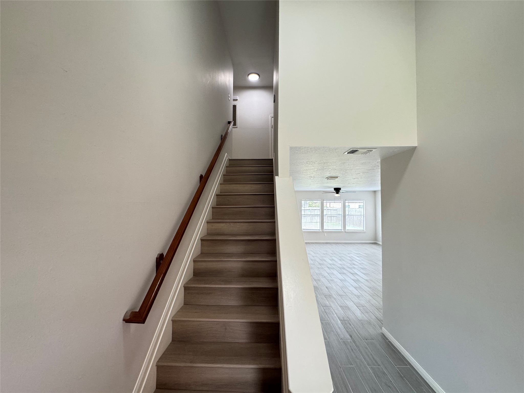 1915 Reddington Road Sugar Land, TX 77478 - Photo 19 of 34