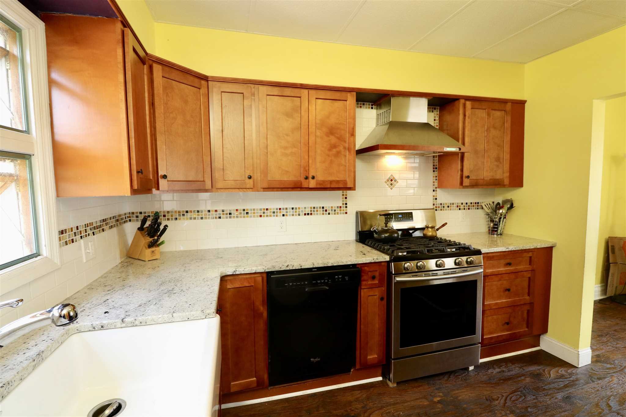 256 Fishkill Avenue Beacon, NY 12508 - Photo 18 of 28