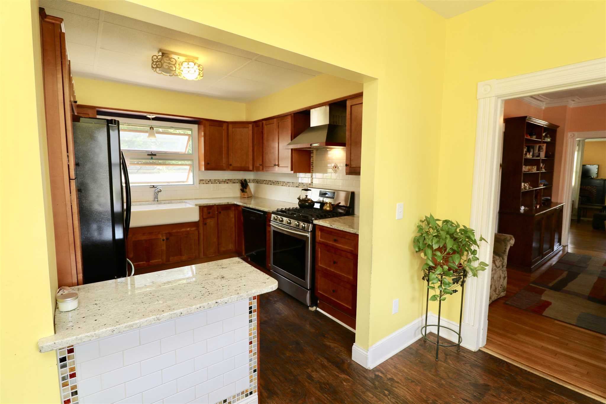 256 Fishkill Avenue Beacon, NY 12508 - Photo 7 of 28