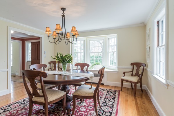 41 Old Orchard Road Newton, MA 02467 - Photo 3 of 17