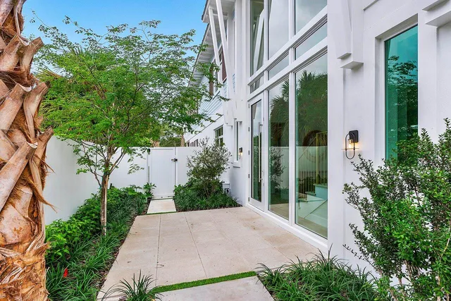 a view of a garden with pathway