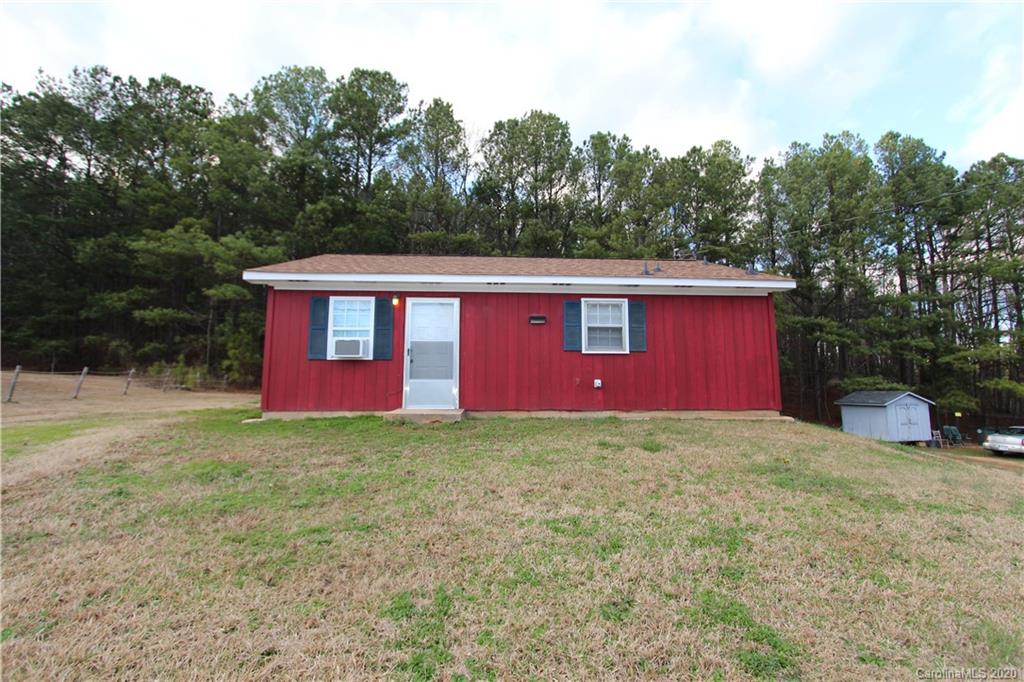 161 Misty Road Wadesboro, NC 28135 - Photo 2 of 14