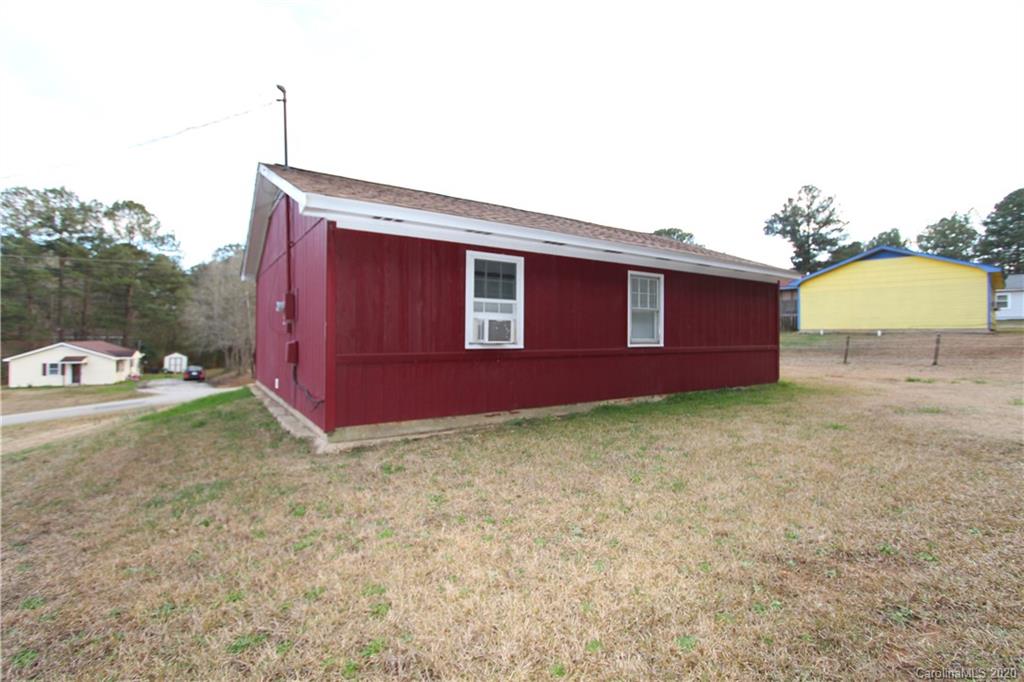 161 Misty Road Wadesboro, NC 28135 - Photo 3 of 14
