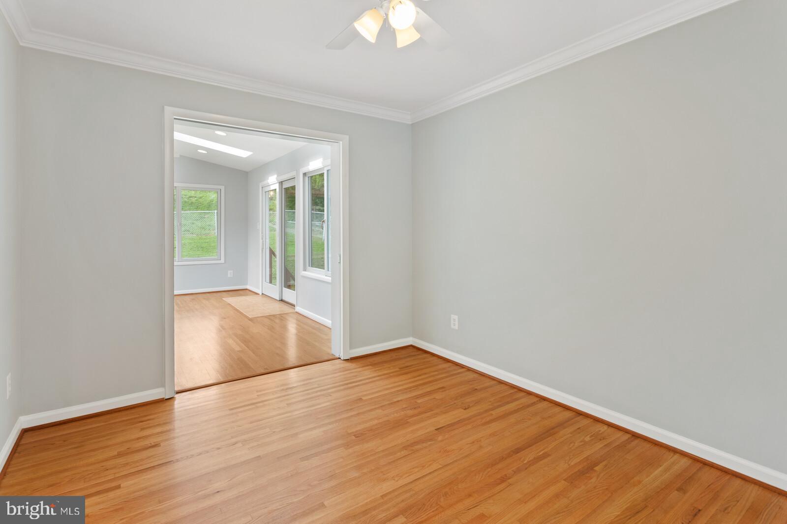7021 Hadlow Drive Springfield, VA 22152 - Photo 14 of 47 Dining Area Looking into Sunroom