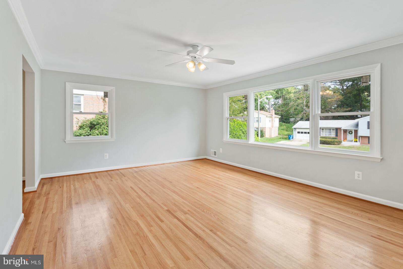 7021 Hadlow Drive Springfield, VA 22152 - Photo 4 of 47 Gorgeous Gleaming Hardwood Floors