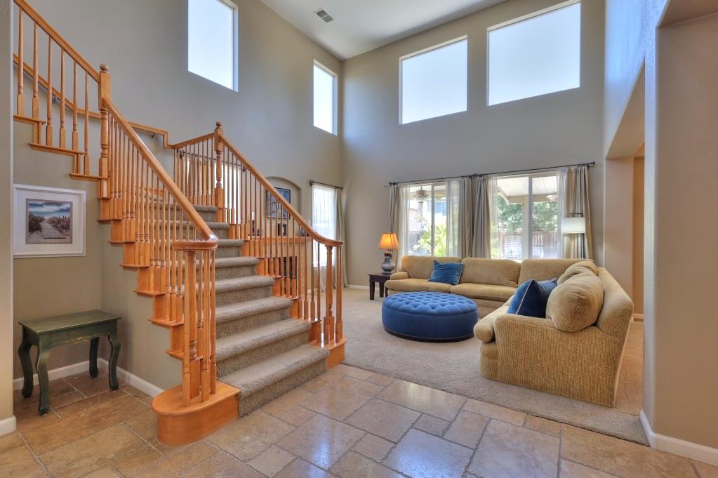 565 Bodeson Court Ripon, CA 95366 - Photo 12 of 90
