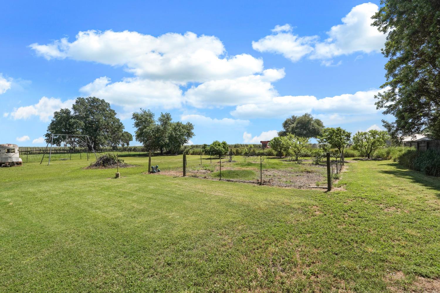 10450 West Walnut Grove Road Thornton, CA 95686 - Photo 47 of 51