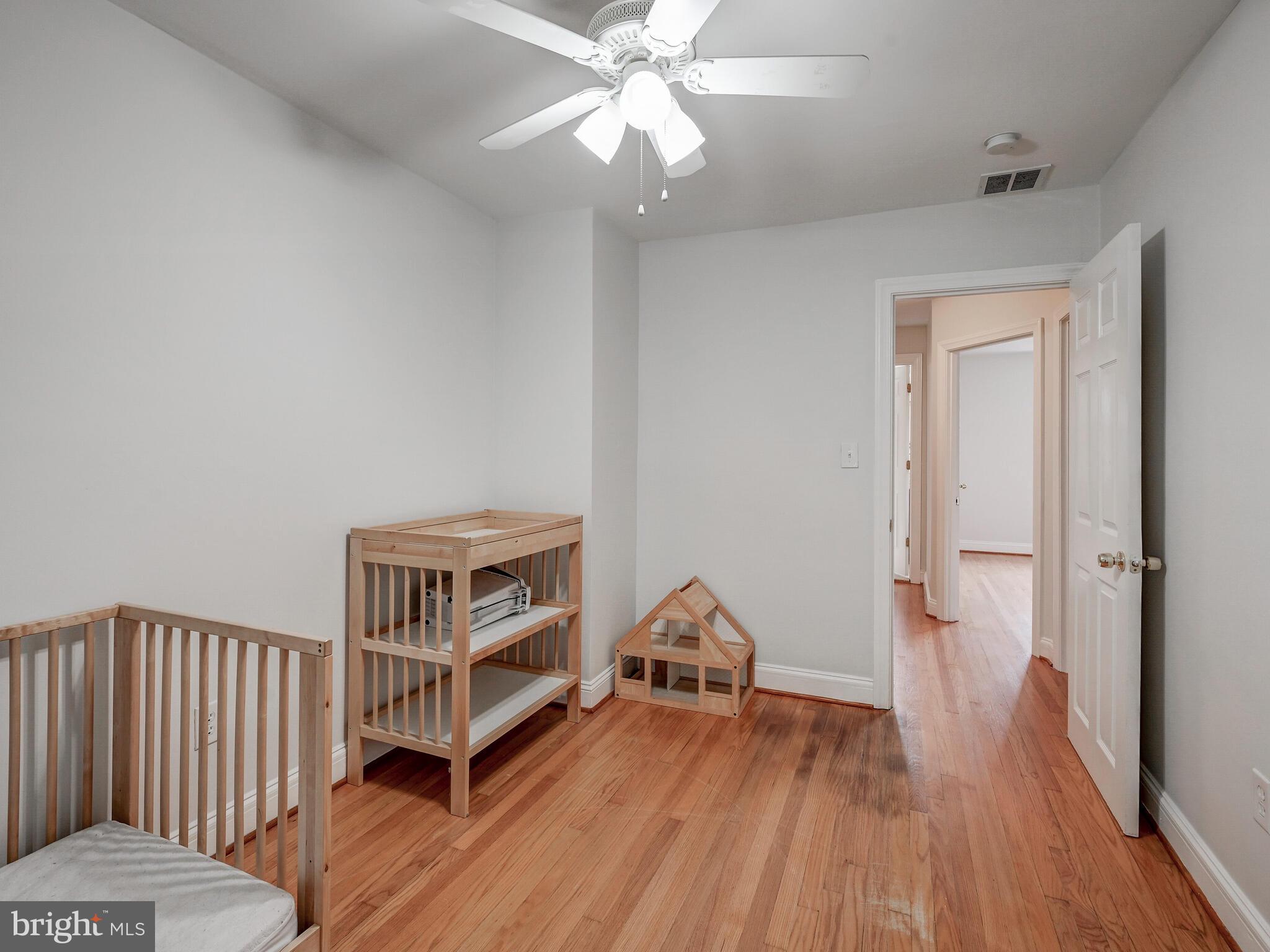 3603 Ednor Road Baltimore, MD 21218 - Photo 23 of 38