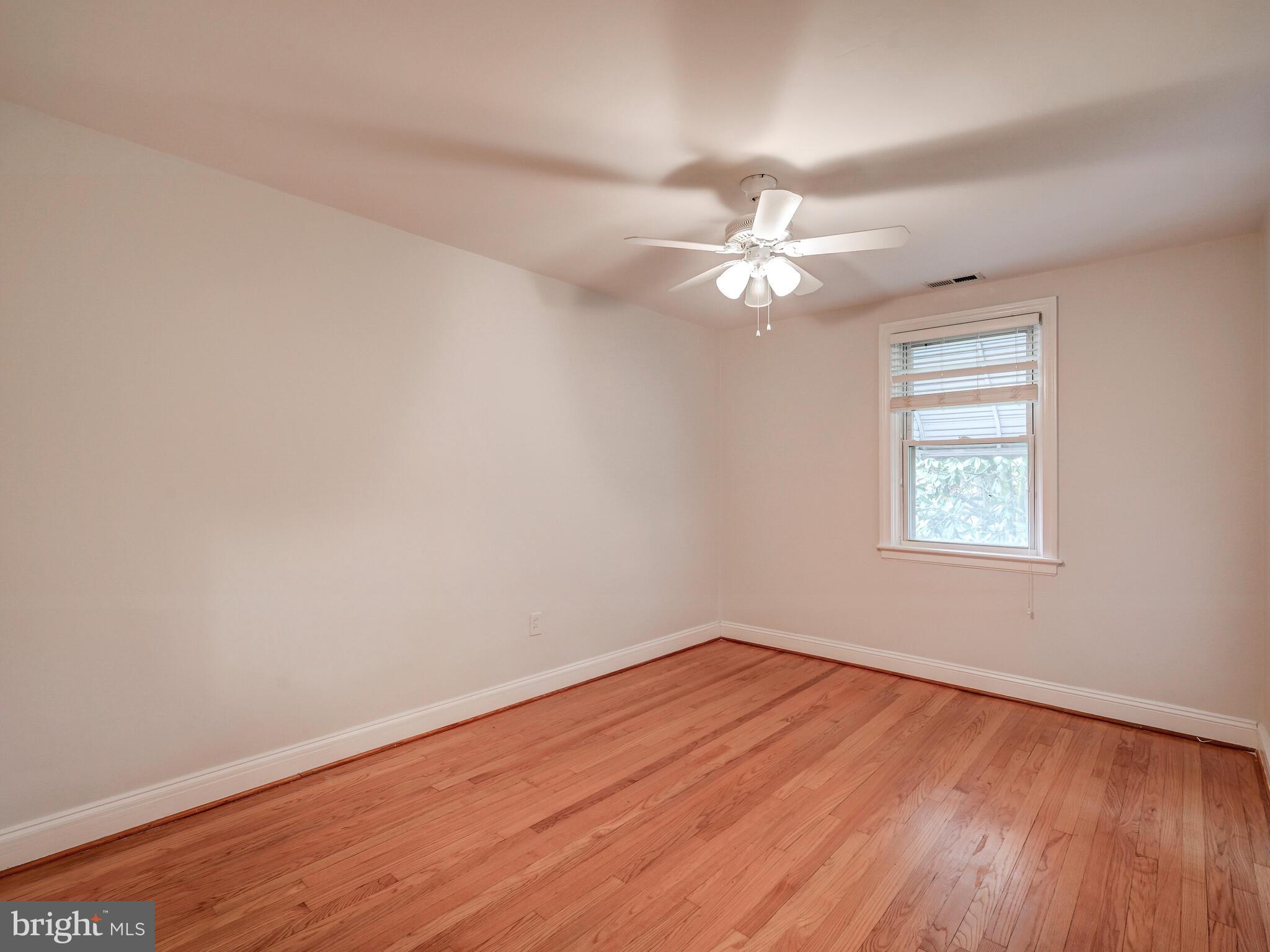 3603 Ednor Road Baltimore, MD 21218 - Photo 24 of 38