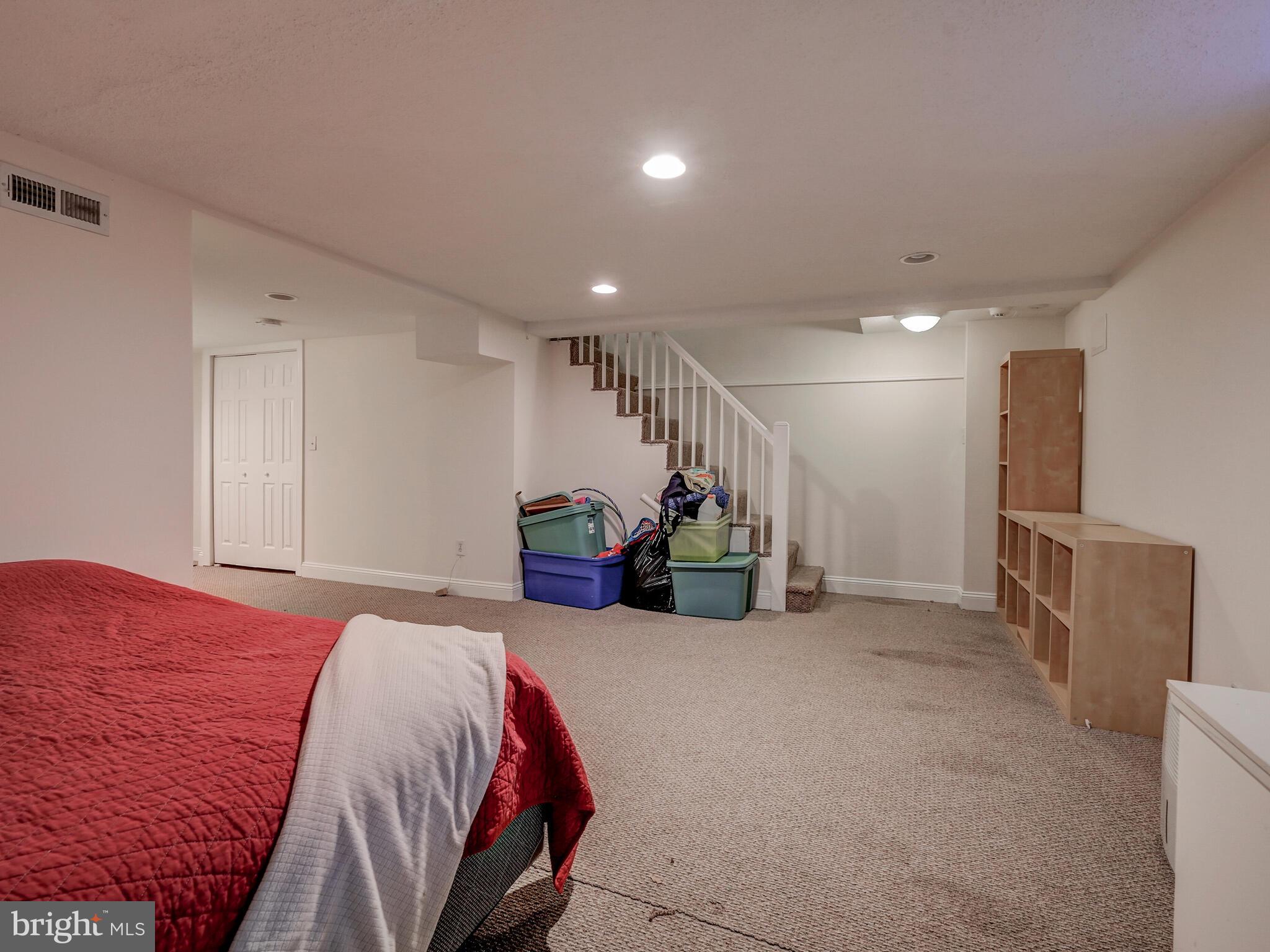 3603 Ednor Road Baltimore, MD 21218 - Photo 29 of 38
