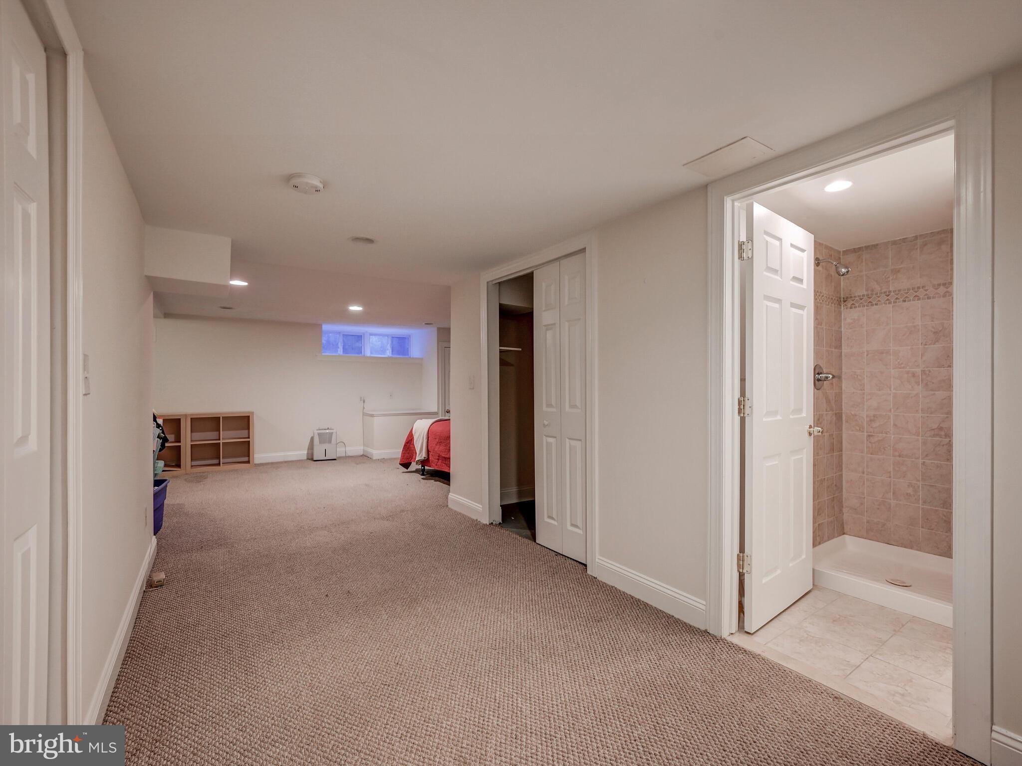 3603 Ednor Road Baltimore, MD 21218 - Photo 30 of 38
