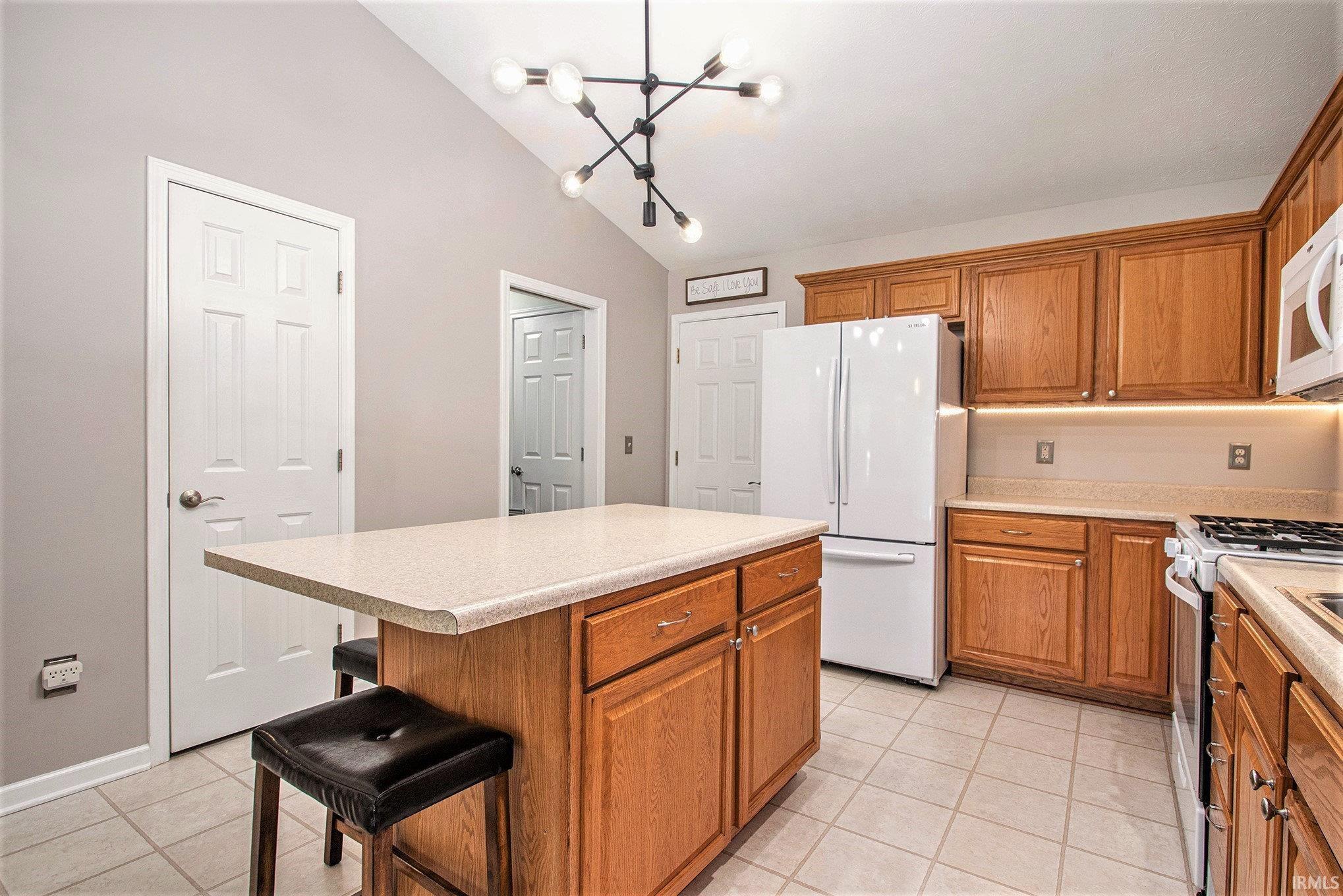 30311 Priem Road Elkhart, IN 46514 - Photo 12 of 36 Gallery Image 12