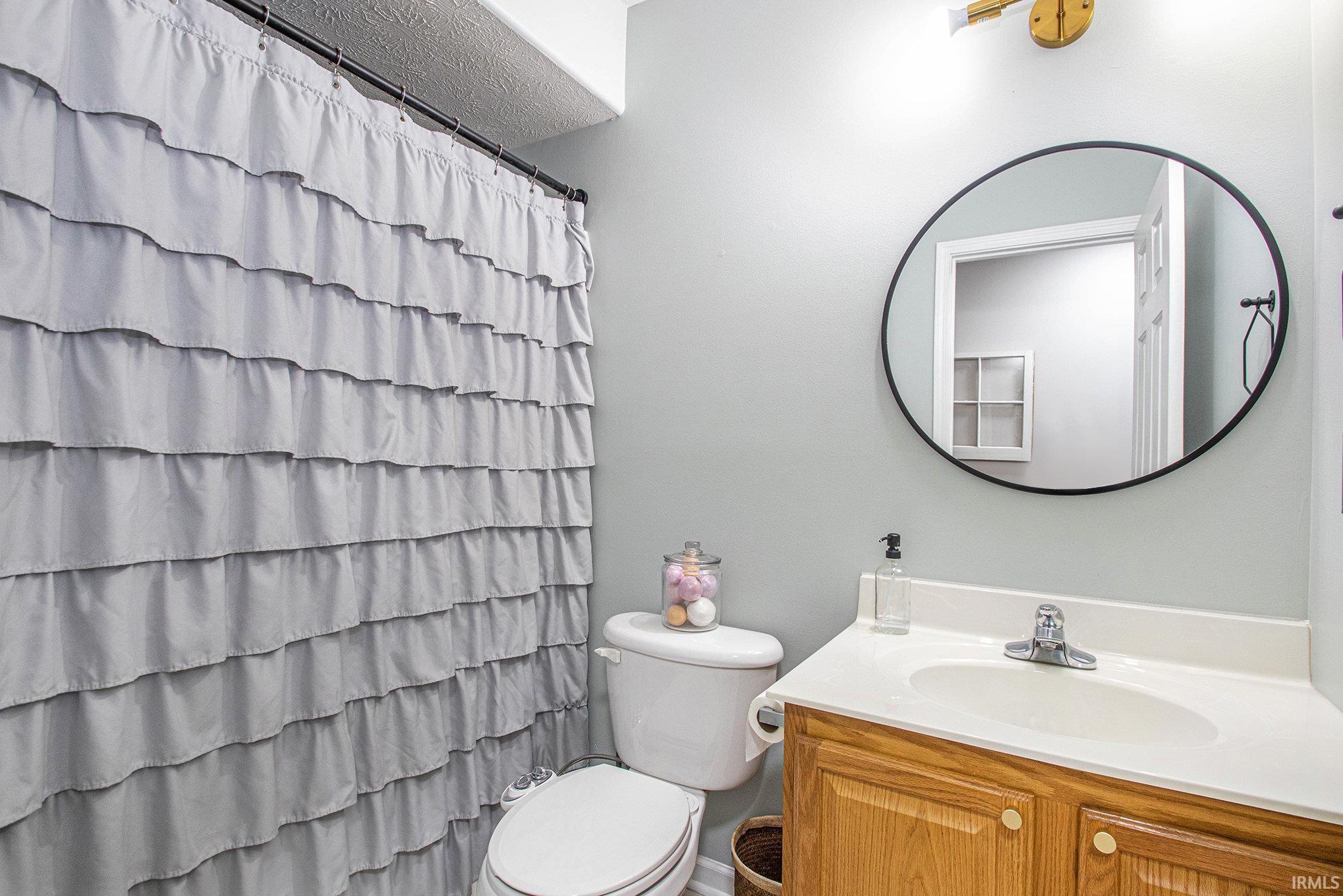 30311 Priem Road Elkhart, IN 46514 - Photo 19 of 36 Gallery Image 19