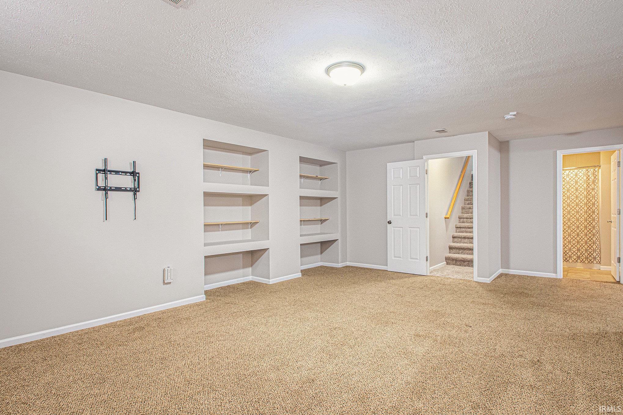 30311 Priem Road Elkhart, IN 46514 - Photo 26 of 36 Gallery Image 26