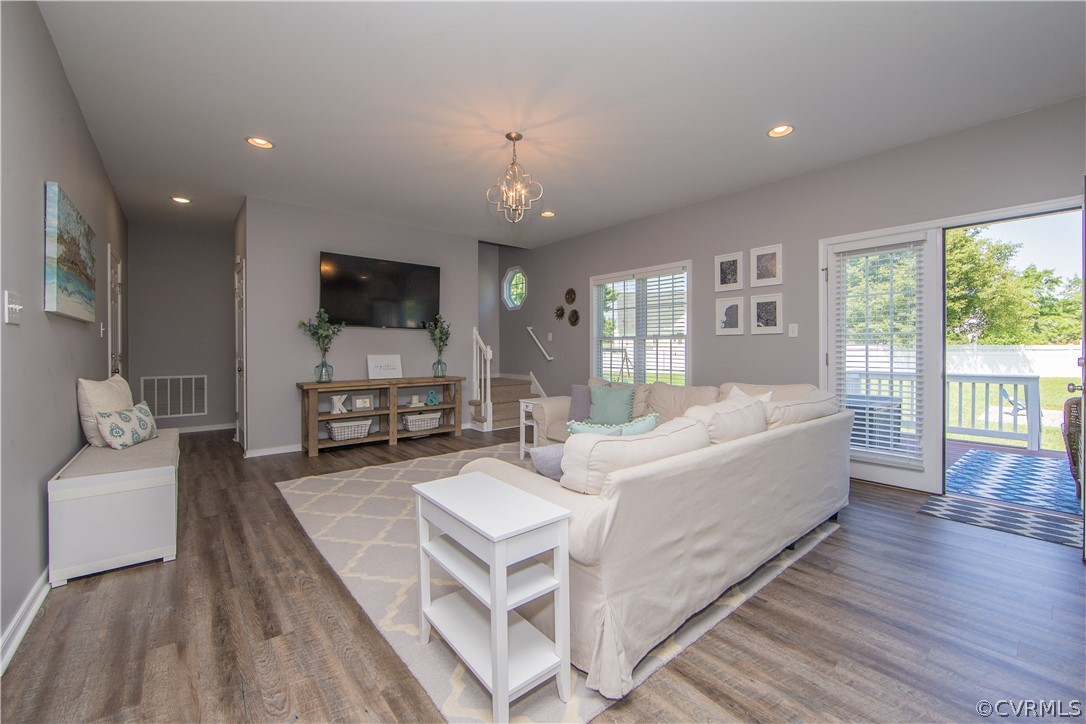 5038 Parrish Branch Road Midlothian, VA 23112 - Photo 9 of 38 Gallery Image 9